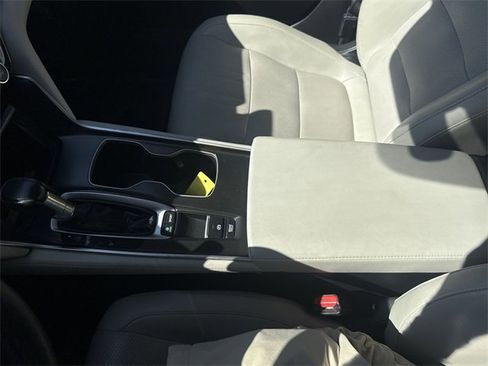 Used 2018 Honda Accord Touring image 21
