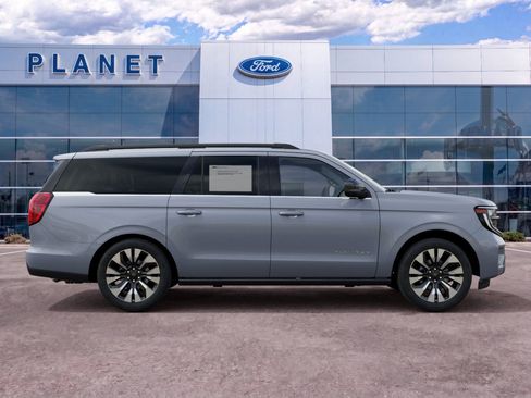 New 2027 Ford Expedition Max Platinum w/ Driver's Package RWD image 6