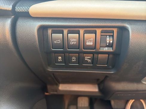 Used 2022 Subaru Forester Limited AWD/4WD image 20