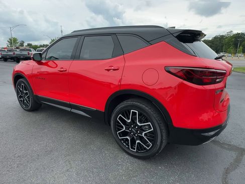 Certified 2023 Chevrolet Blazer RS w/ Driver Confidence II Package FWD image 6