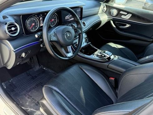 Used 2017 Mercedes-Benz E 300 4MATIC image 10