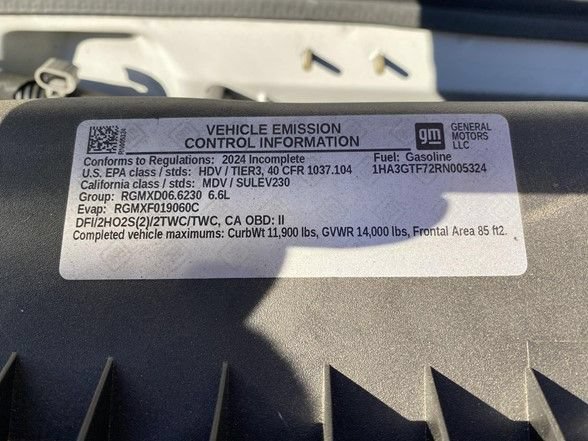 Used 2024 Chevrolet Express 3500 w/ Power Convenience Package RWD image 19