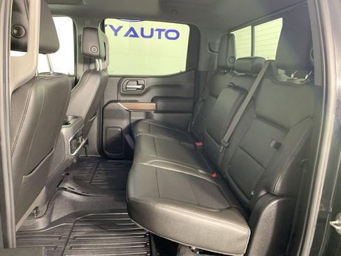 Used 2019 GMC Sierra 1500 SLT w/ SLT Premium Package image 33