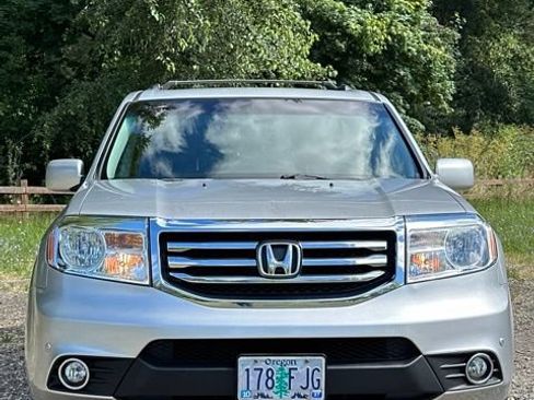 Used 2012 Honda Pilot Touring image 3