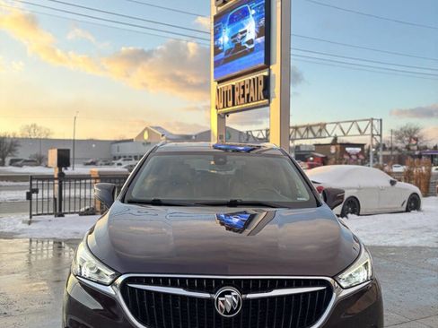 Used 2019 Buick Enclave Premium w/ Experience Buick Package image 2