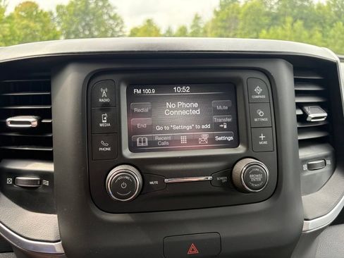 Used 2023 RAM 1500 Big Horn AWD/4WD image 21