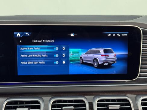 Used 2024 Mercedes-Benz GLS 63 AMG 4MATIC image 37