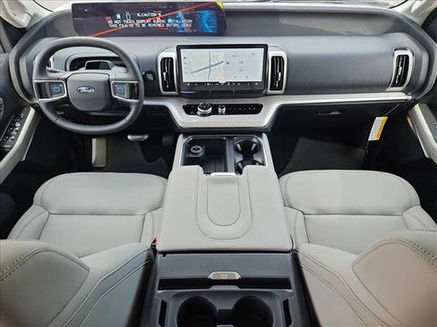 New 2026 Ford Expedition Max Active RWD image 15