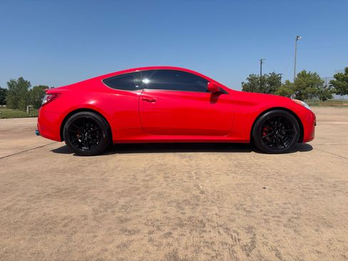 Used 2011 Hyundai Genesis 2.0T image 20