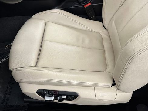 Used 2017 BMW 230i xDrive Convertible image 14