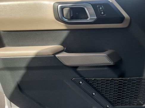 Certified 2023 Ford Bronco Wildtrak AWD/4WD image 22