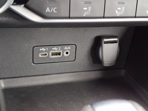 Used 2023 Nissan Sentra SV image 23