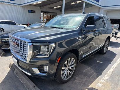 Used 2021 GMC Yukon Denali w/ Denali Premium Package