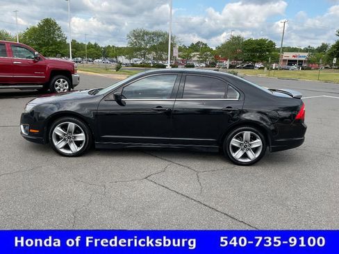 Used 2010 Ford Fusion Sport FWD image 3