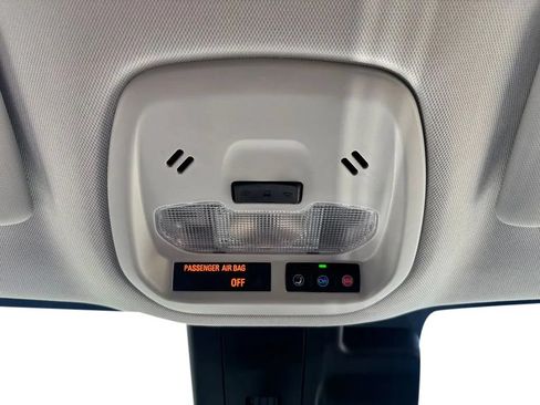 Used 2025 Chevrolet Trax ACTIV w/ Driver Confidence Package FWD image 18