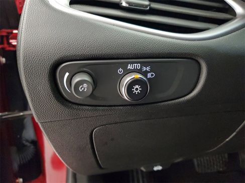 Used 2022 Chevrolet Malibu RS image 14