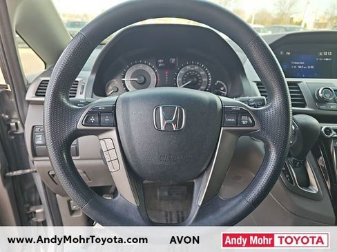 Used 2016 Honda Odyssey SE image 14