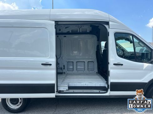 Used 2025 Ford Transit 250 148 High Roof RWD image 15