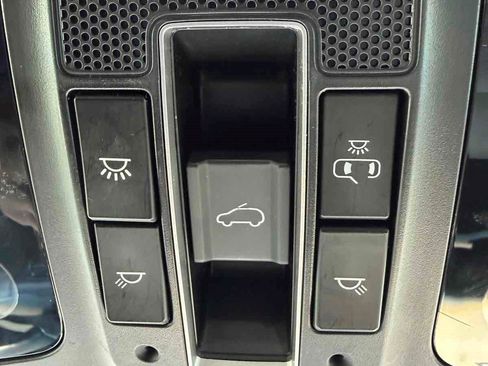 Used 2018 Kia Sorento EX w/ EX Advanced Touring Package FWD image 15