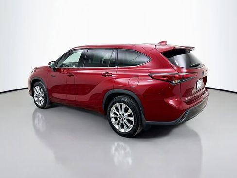 Used 2021 Toyota Highlander Limited image 5
