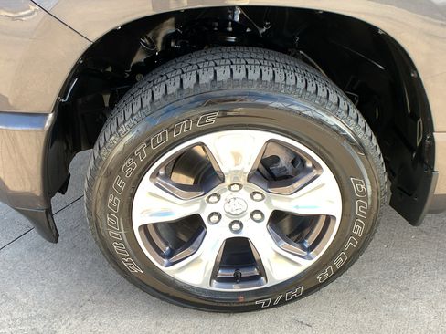 Used 2023 RAM 1500 Laramie image 10