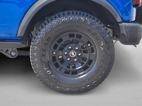 New 2026 Ford Bronco Badlands image 9