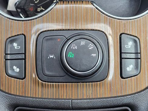 Used 2021 GMC Acadia SLE w/ Driver Convenience Package AWD/4WD image 34