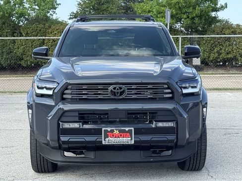 Used 2026 Toyota 4Runner 4WD image 7
