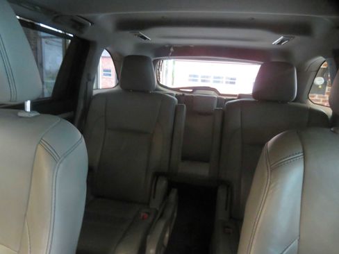 Used 2016 Toyota Highlander XLE FWD image 51