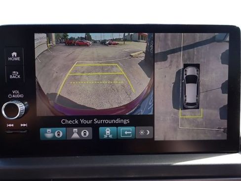 Used 2024 Honda Pilot TrailSport image 29