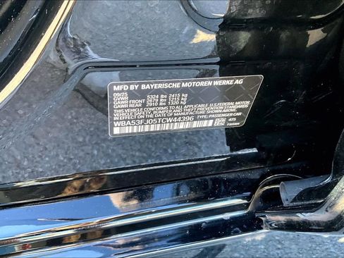 Used 2026 BMW 530i xDrive image 30