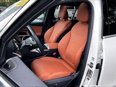Used 2026 Mercedes-Benz GLC 300 4MATIC image 6