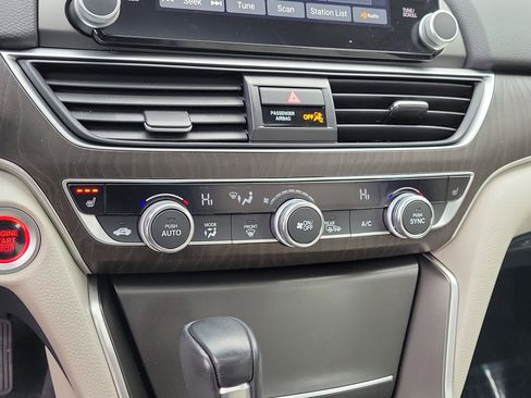 Used 2019 Honda Accord EX-L image 27