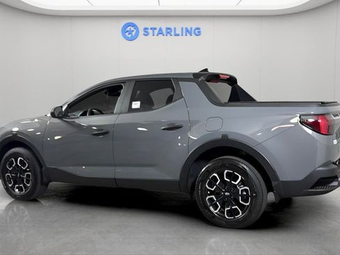 Used 2024 Hyundai Santa Cruz SE image 4