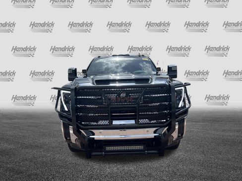 Used 2025 GMC Sierra 2500 SLT w/ SLT Premium Package AWD/4WD image 3