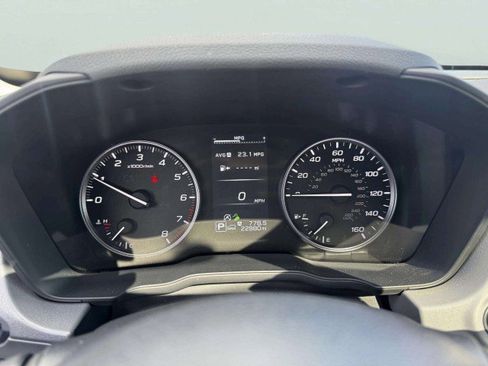Used 2024 Subaru Crosstrek 2.0i Premium image 23