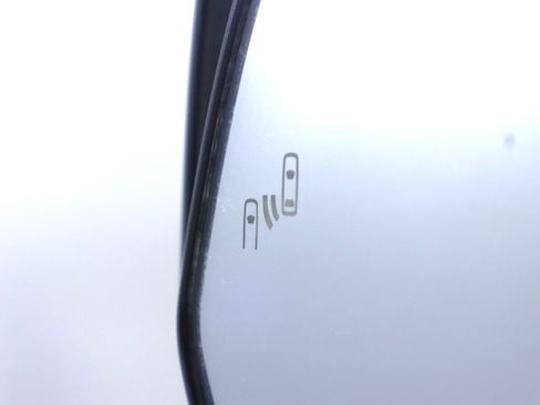 Used 2021 Toyota RAV4 LE image 26