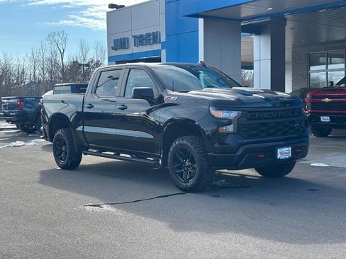 Used 2022 Chevrolet Silverado 1500 Custom Trail Boss image 2