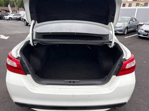 Used 2017 Nissan Altima 2.5 S w/ Power Driver Seat Package FWD image 13