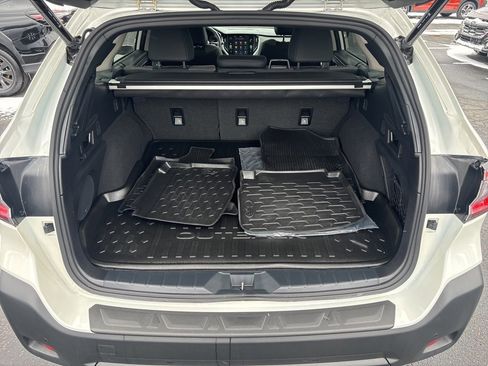 Certified 2025 Subaru Outback Onyx Edition image 25