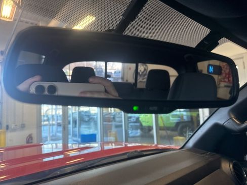 Used 2016 Toyota Tacoma TRD Sport w/ Towing Package image 22