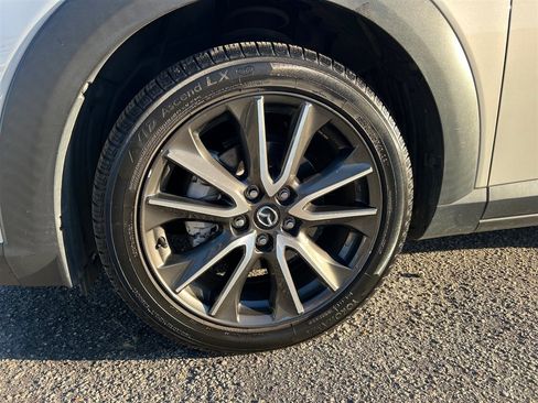 Used 2017 MAZDA CX-3 Touring image 8