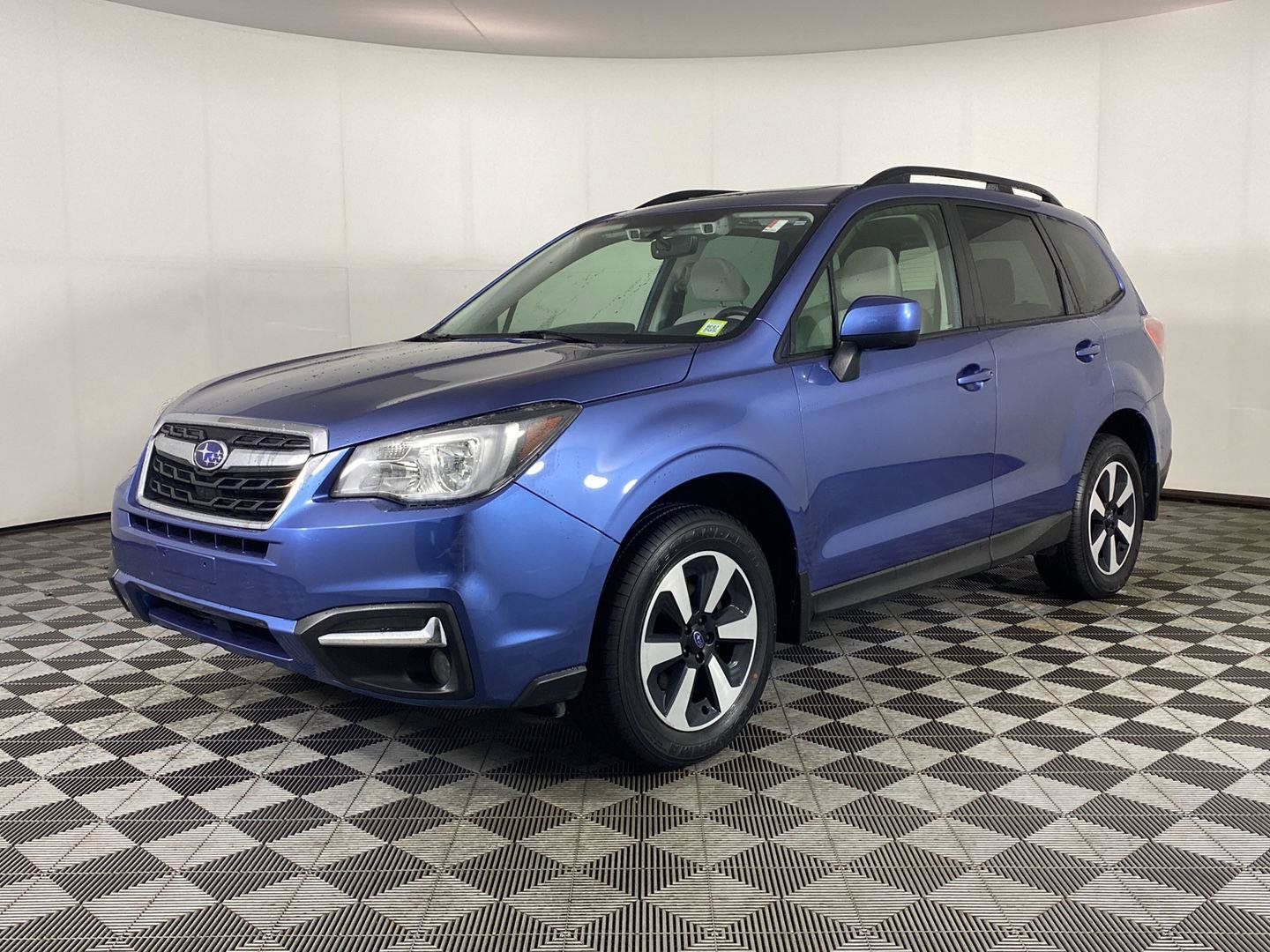 Used 2018 Subaru Forester 2.5i Premium AWD/4WD image 12
