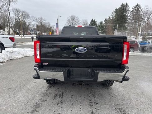 Certified 2024 Ford F350 XLT w/ FX4 Off-Road Package image 8