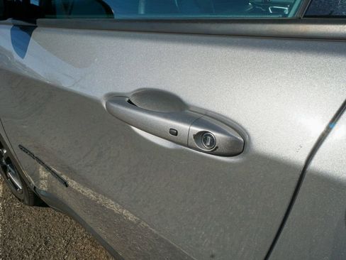 Used 2022 Jeep Compass Altitude image 8