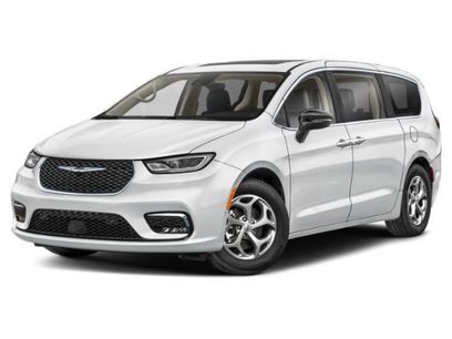 Used 2026 Chrysler Pacifica Limited w/ S Appearance Package
