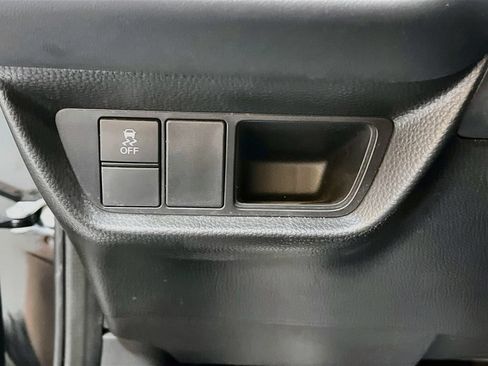 Used 2025 Honda HR-V Sport image 10