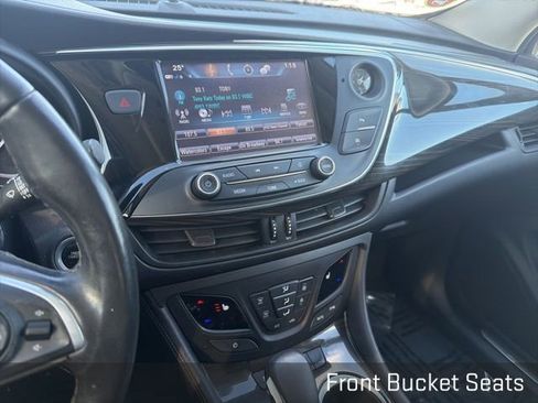 Used 2020 Buick Envision Essence image 34