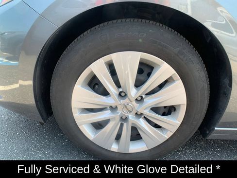 Certified 2023 Nissan Sentra S FWD image 10
