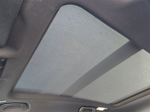 Used 2018 BMW X1 xDrive28i image 26